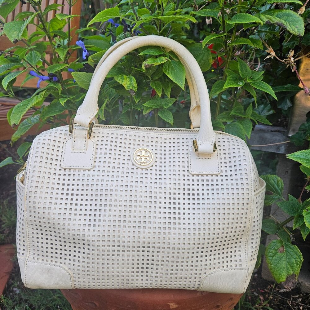 TORY BURCH Robinson Perforated Middy Satchel with COA